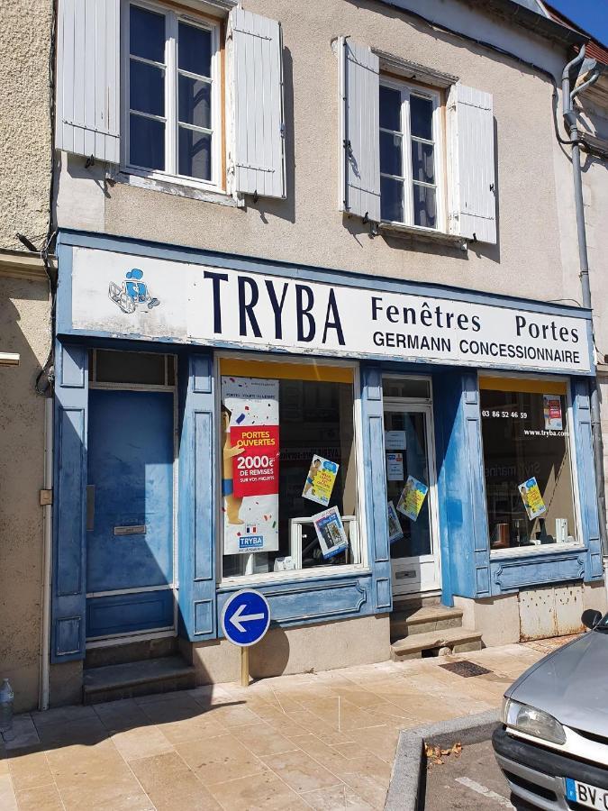 Au Manhattan Auxerre Kültér fotó